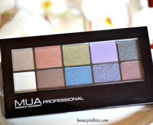 Mua Makeup Academy eyeshadow palette ( 20 shade FTE)